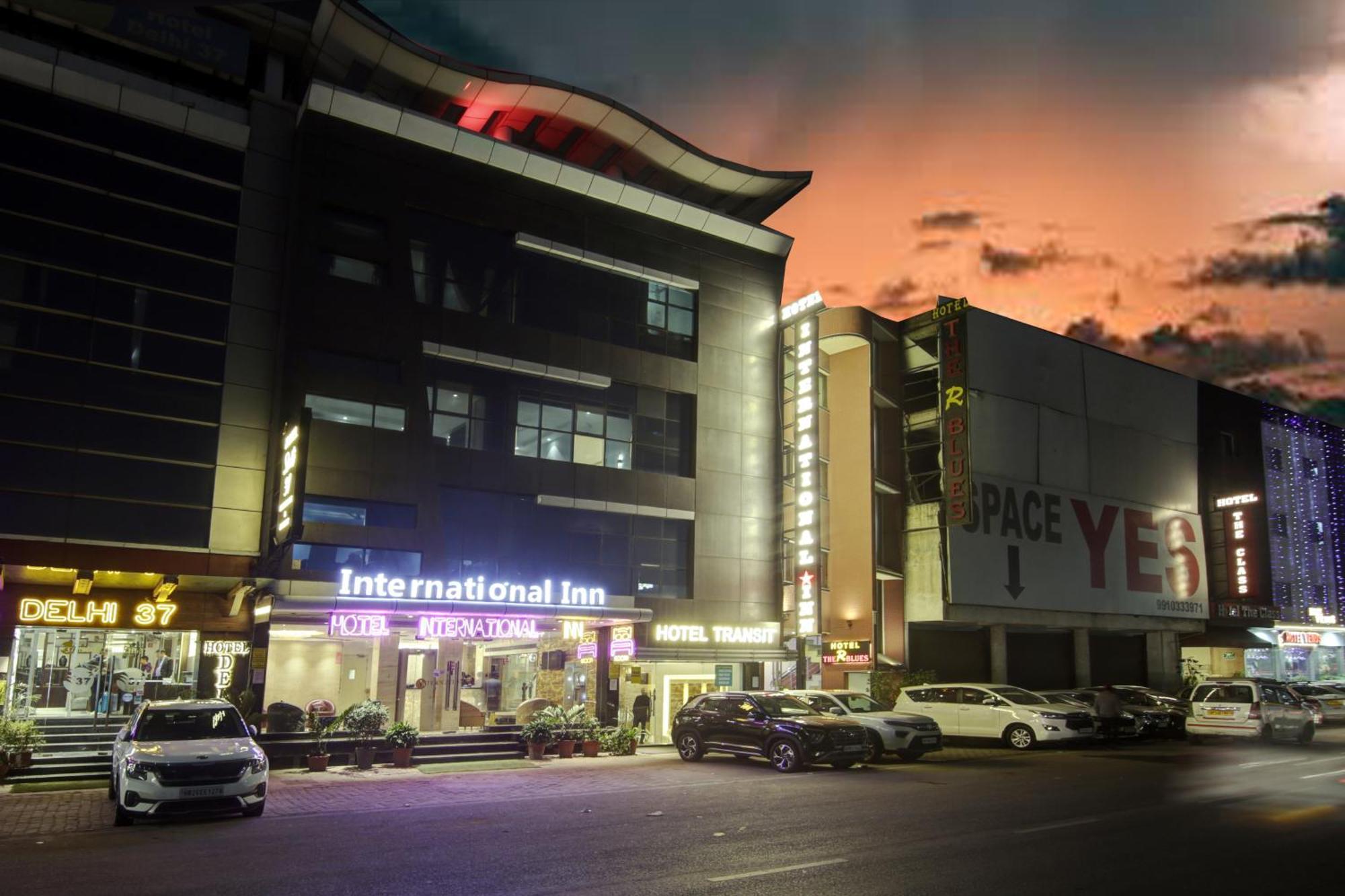 Hotel International Inn By Star Group - Near Delhi Airport New Delhi Exteriör bild
